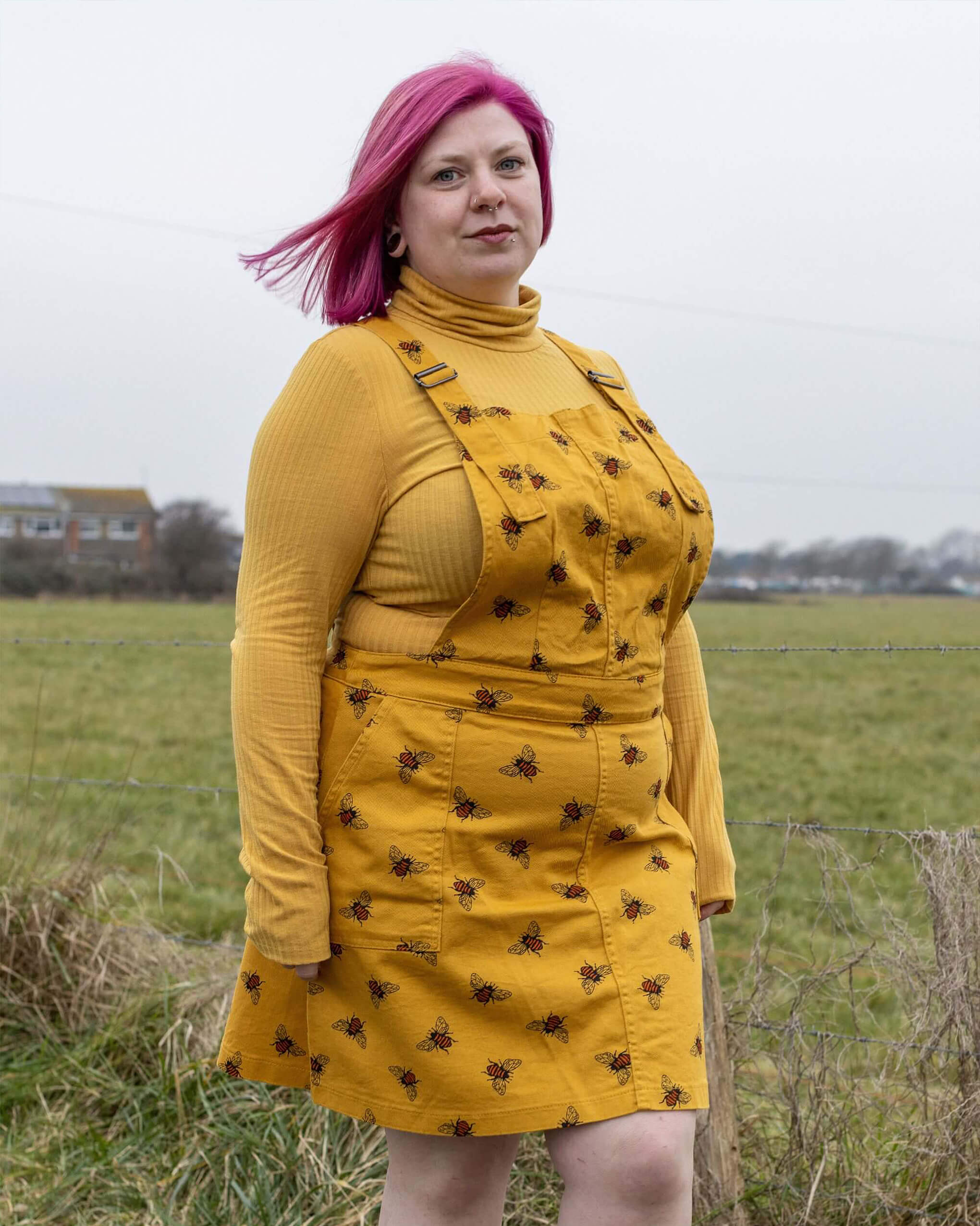 The Bees Knees Bee Print Gold Stretch Twill Pinafore Dress - Image 3