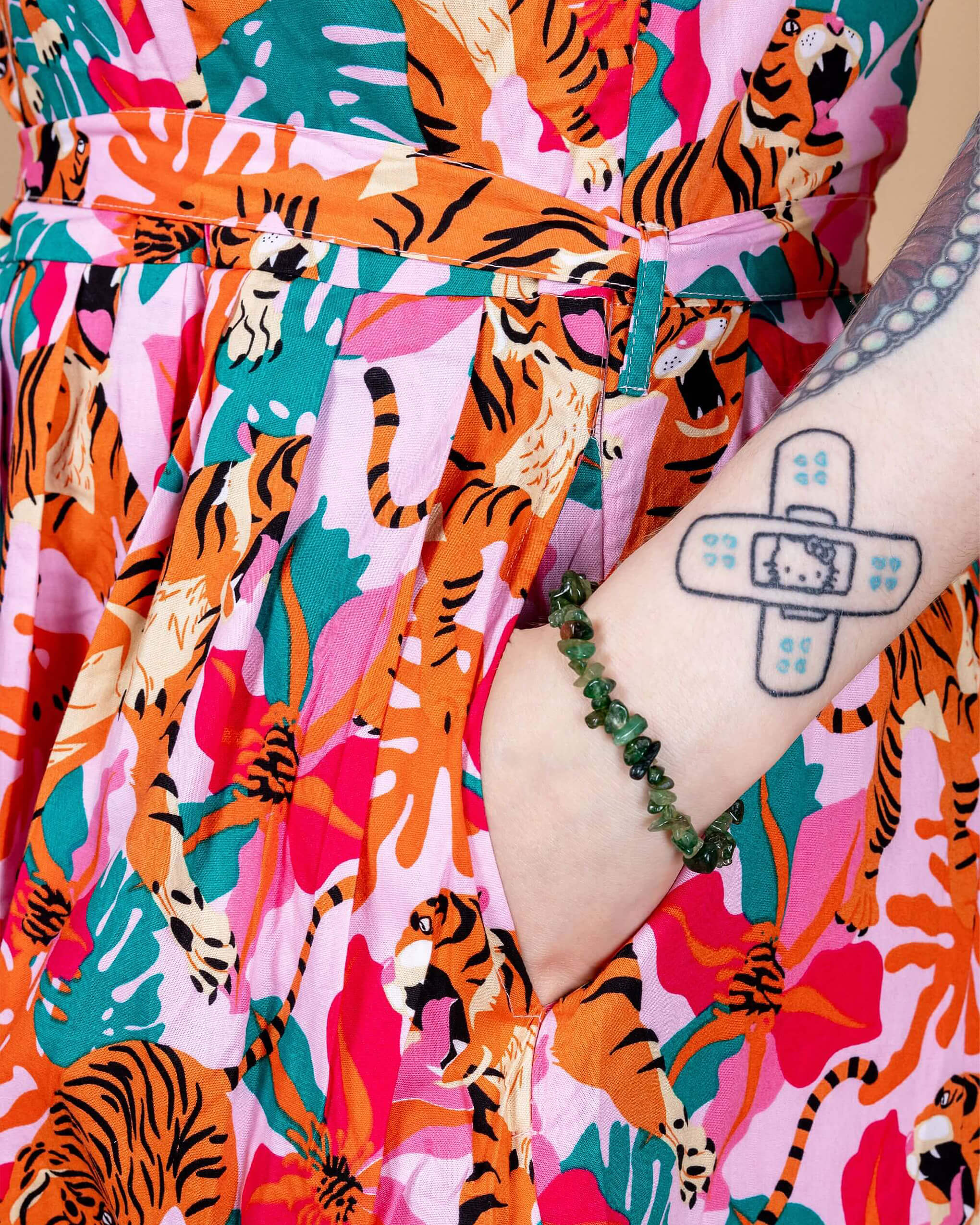 Tiger Lily Stretch Belted Tea Dress with Pockets - Image 9